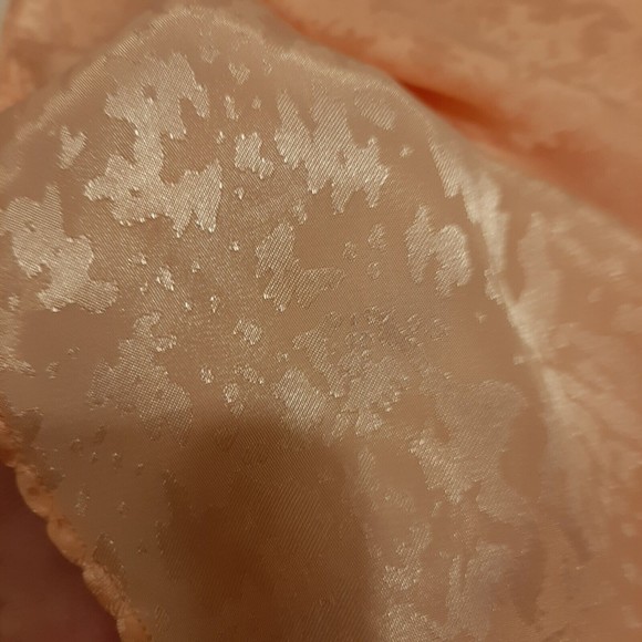 Vintage Lily of France Size Medium Long Animal Print Peach Nightgown Polyester - Picture 9 of 11